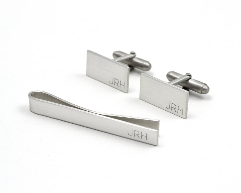 products/Engraved_silver_cuff_links_and_tie_clip_set_2.jpg