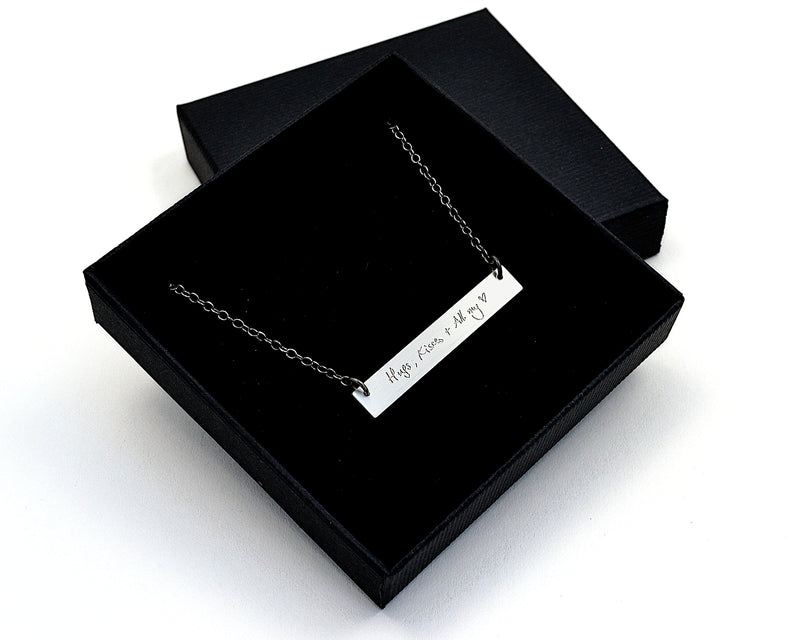 products/SilverHandwritingNecklace.jpg