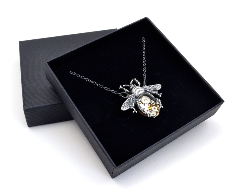 products/Silver_Bee_Necklace_Boxed_1.jpg