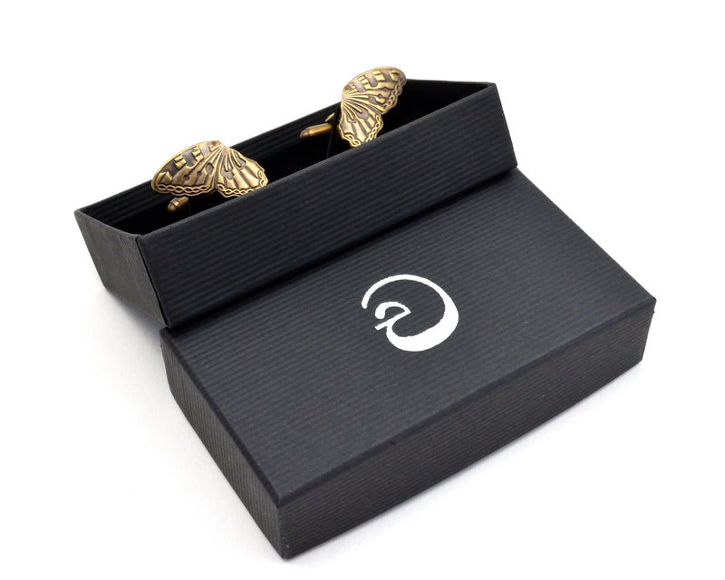 products/butterfly-wing-cuff-links-insect-nature-lover-gift-3.jpg