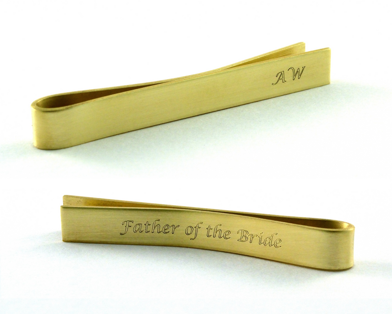 products/personalised-gold-tie-pin-father-of-the-bride-gift-00.png