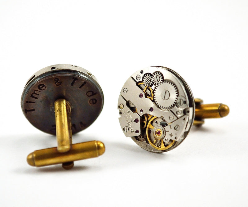products/personalised-steampunk-cufflinks-engraved-watch-movements-00.jpg