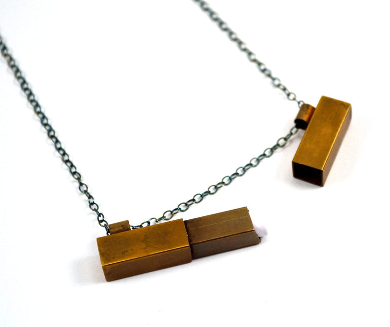 products/secret-message-locket-secret-compartment-necklace-02.jpg