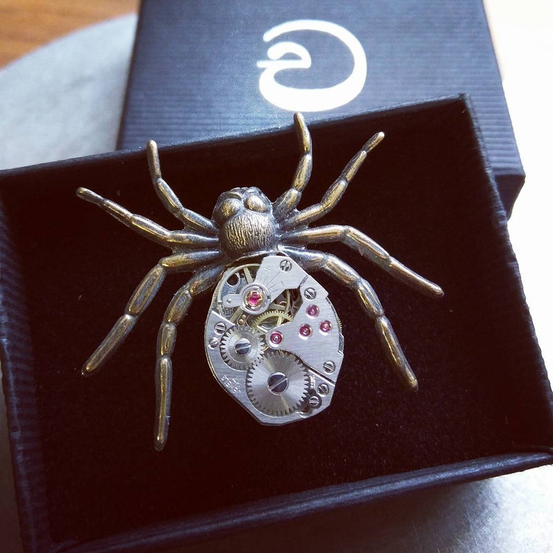 products/steampunk-spider-brooch-pin-02.jpg
